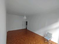 Großes, Helles Altbauzimmer mit Balkon sucht neue Bewohner*in Berlin - Charlottenburg Vorschau