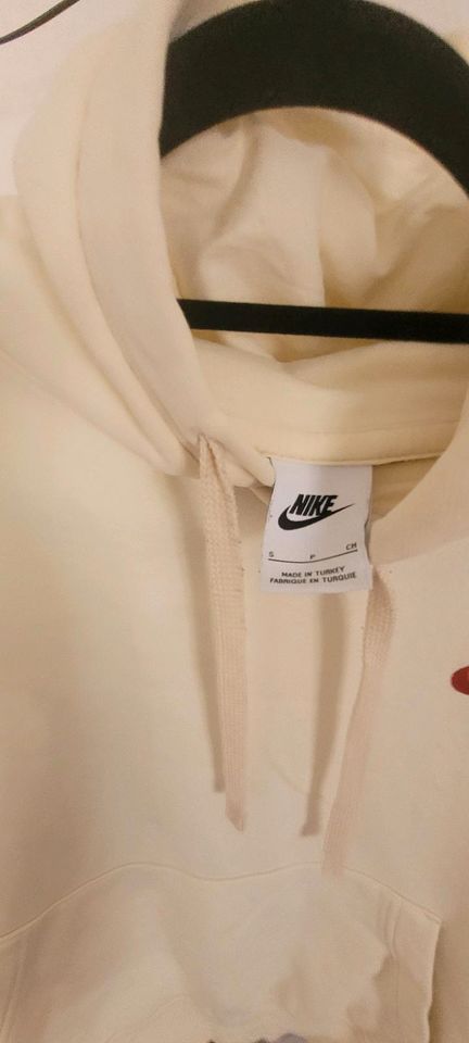 Nike Club Fleece Coconutmilk S Hoodie Hose Anzug in Trier