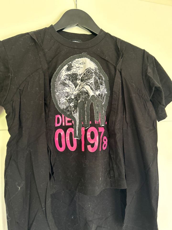 Cooles Shirt von Diesel in Meiningen