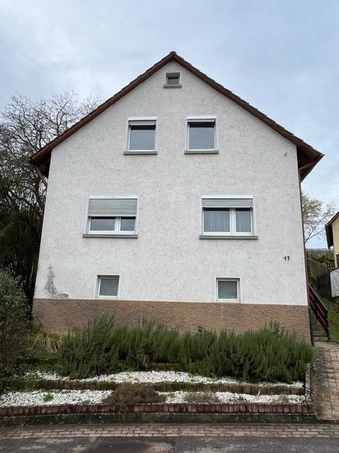Freistehendes Wohnhaus mit 7,5 Ar Grundstück in ruhiger Feldrandlage  in Mönchzell in Meckesheim
