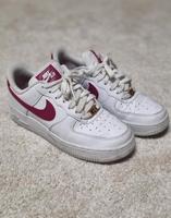 Nike Air Force weiß-rot 38.5 Bayern - Kissing Vorschau