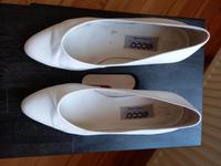 Pumps, weiß, ecco, Braut, Hochzeit, Gr. 37 Königs Wusterhausen - Wildau Vorschau
