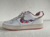 Nike Court Borough Low 2 Turnschuhe weiß-rosa Größe 36,5 Nürnberg (Mittelfr) - Oststadt Vorschau