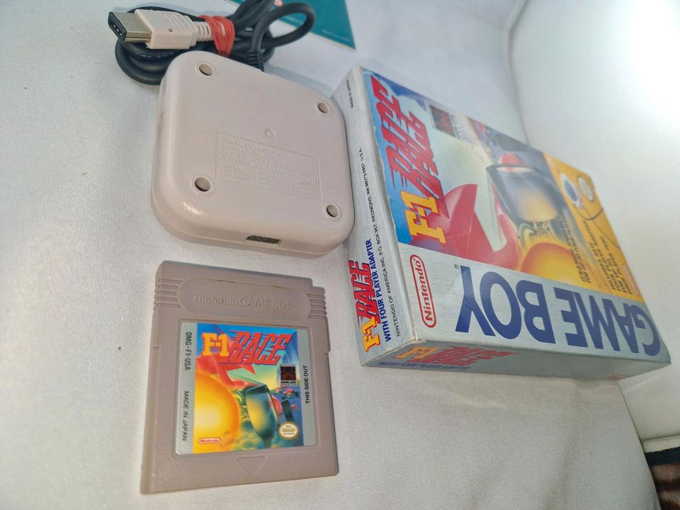 Gameboy Classic Spiel F-1 Race mit OVP Anleitung 4 Player Adapter in Villingen-Schwenningen