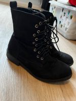 Schwarze Boots Hannover - Ricklingen Vorschau