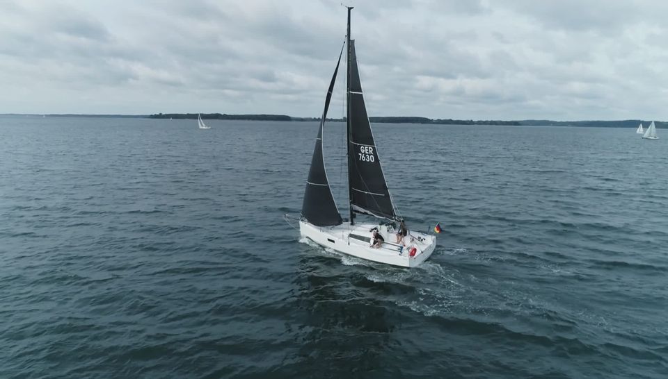 Pogo 30 schnelle Fahrtenyacht- neuer Preis in Rostock