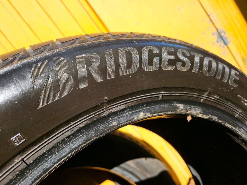 2021 BRIDGESTONE Sommerreifen 2x 245/45 R18 100Y . 245 45 18 in Sindelfingen