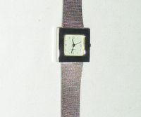Neue Platinfarbene Quarz Damen Armbanduhr mit Metallband Berlin - Mitte Vorschau