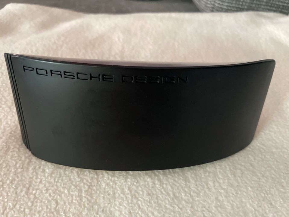 Porsche Design Sonnenbrille P8557 in Arnsberg