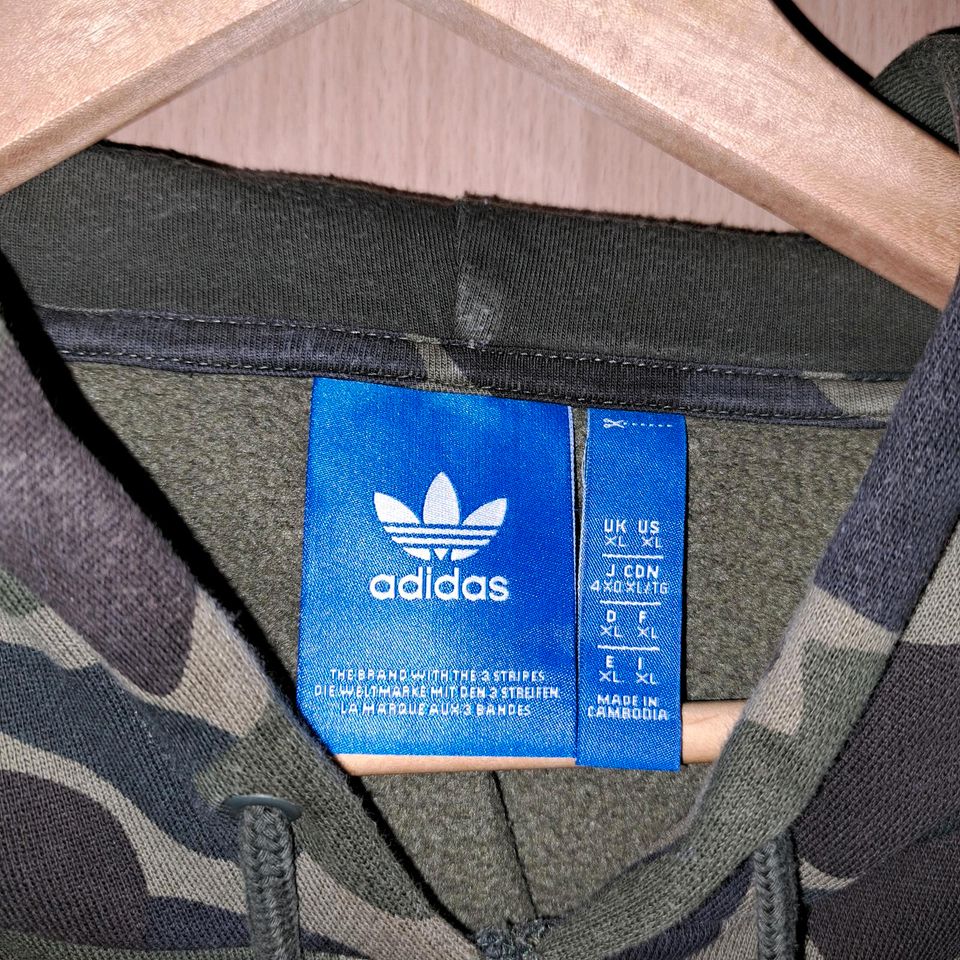 ADIDAS Pullover XL in Außernzell