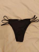 CALZEDONIA Bikinihose Brasilian Gr. XS schwarz Niedersachsen - Harsefeld Vorschau