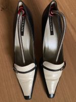 Peter Kaiser Pumps schwarz beige Gr. 4,5 oder 37,5 Hessen - Friedrichsdorf Vorschau