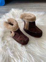 Babyschuhe gefüttert Krabbelschuhe ca 6-12 Monate Bayern - Rothenburg o. d. Tauber Vorschau