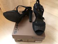 Tamaris Plateausandalen / Abendschuhe Gr. 38 Wandsbek - Hamburg Jenfeld Vorschau