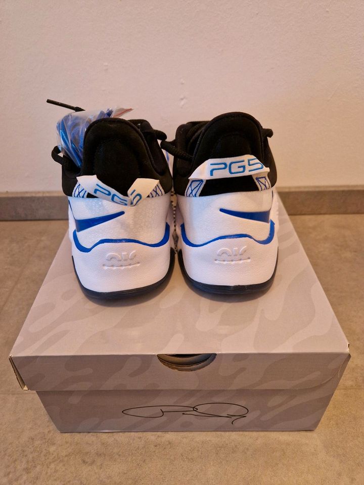 Nike Playstation 5 (PS5) Sneaker - Gr. 40,5 in Duderstadt