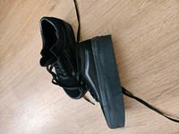 Schwarze Plateu Absatz Vans Sneaker Gr 36 Neu Nordrhein-Westfalen - Mettmann Vorschau