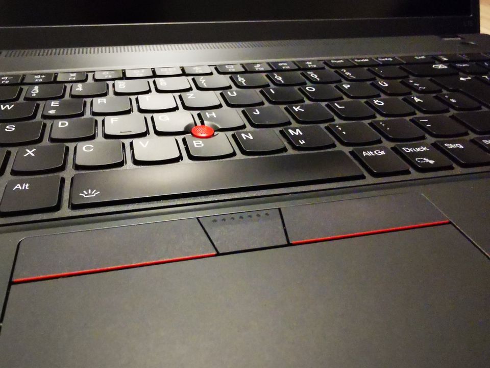 Lenovo ThinkPad L15 (Gen. 3): AMD Ryzen 7 PRO 5875U, 32GB RAM in Burtenbach