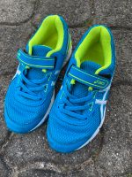 Hallenturnschuhe asics Kinder Gr. 28,5 Bayern - Flintsbach am Inn Vorschau