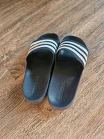 Adidas Adiletten Badeschuhe Badelatschen Badeschlappen Gr 42 Brandenburg - Forst (Lausitz) Vorschau