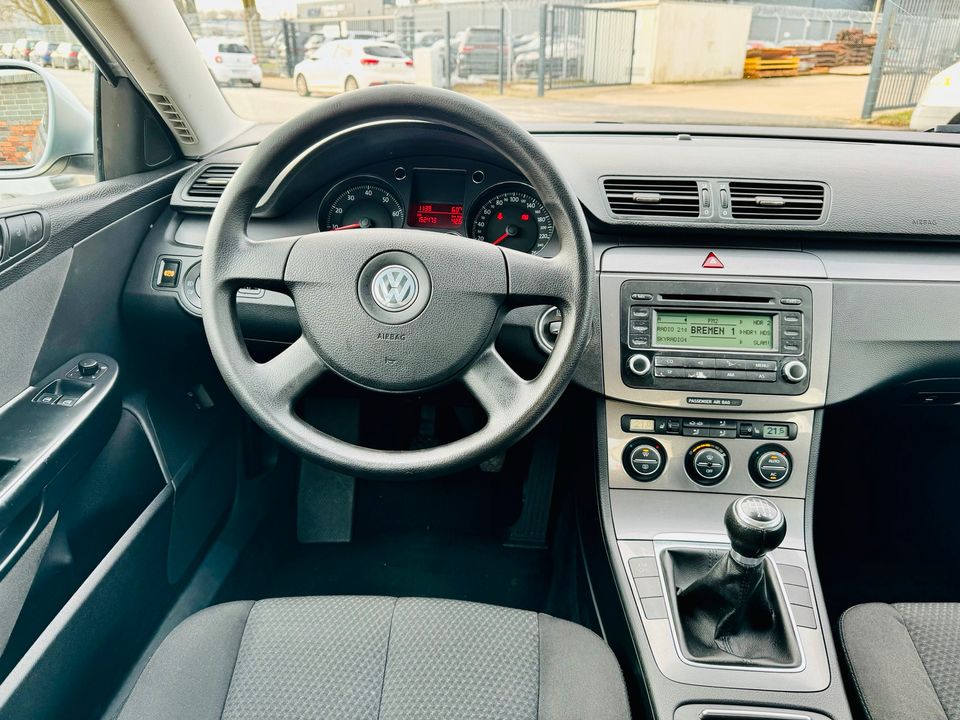 Volkswagen Passat Lim 1.8 TFSI 160 PS * TÜV / AU NEU * in Bremerhaven