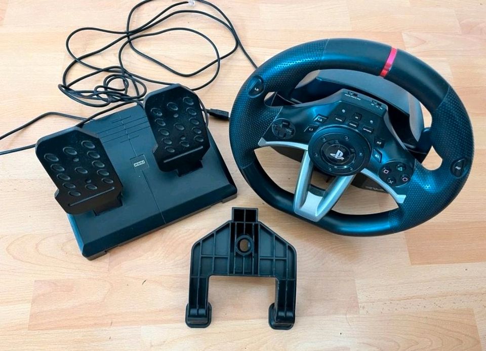 RWA: Racing Wheel APEX - Gaming Lenkrad für PlayStation 4, in Bayern -  Obersüßbach, Playstation Konsole gebraucht kaufen