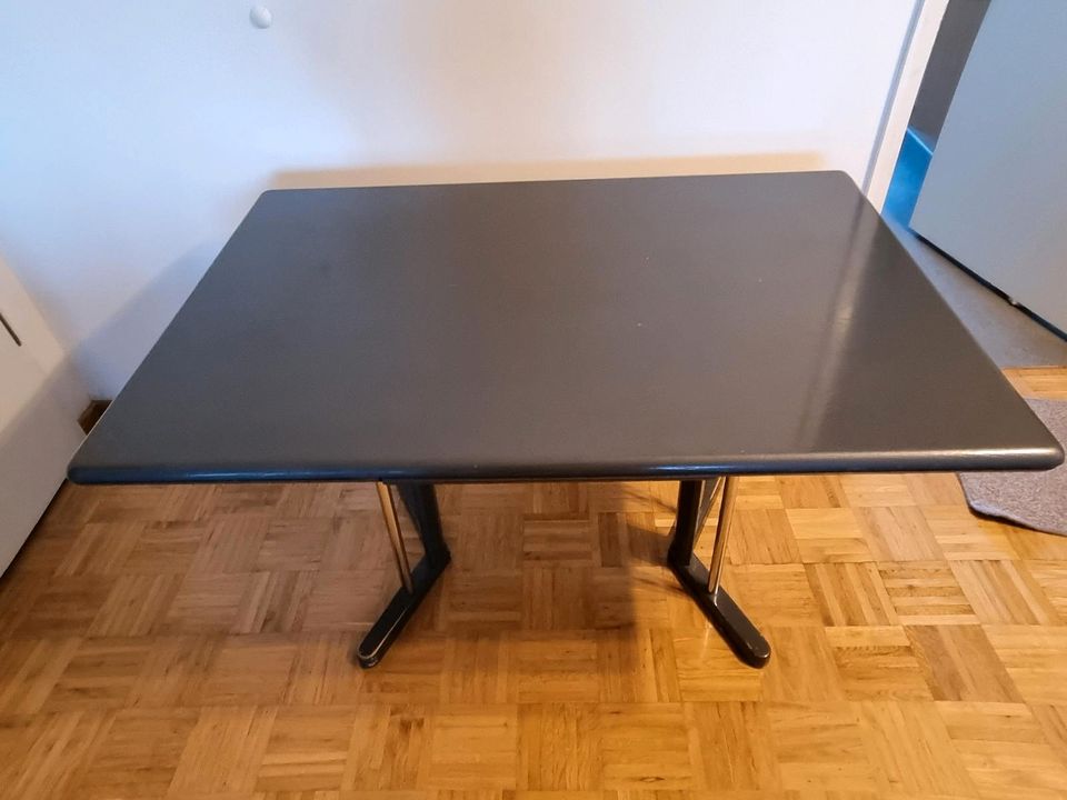 Esstisch ausziehbar 120-160 cm in München