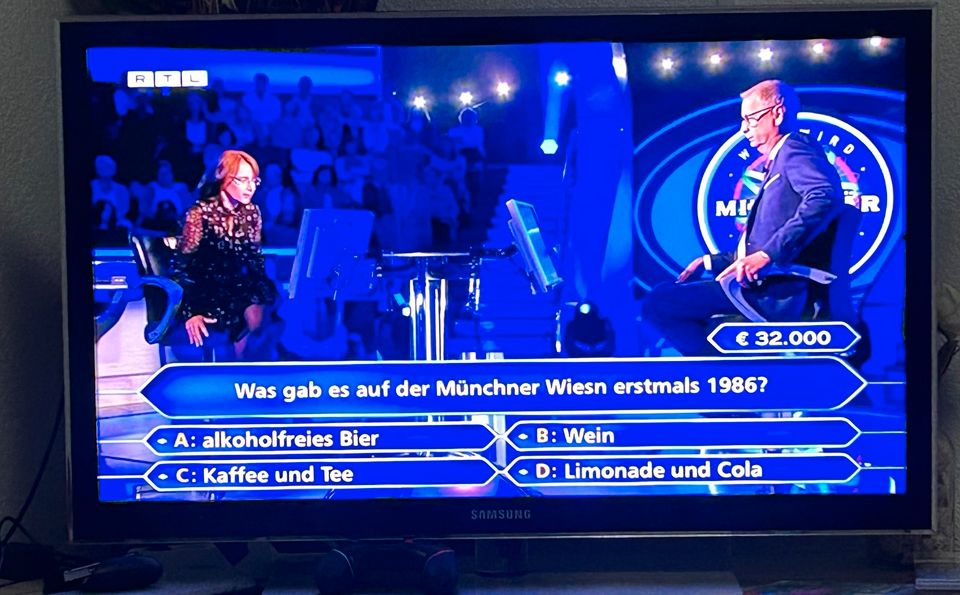 Samsung Fernsehen  40 Zoll in Amstetten