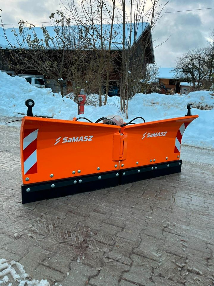 SaMASZ Schneepflug John Deere Kubota Iseki Holder TYM HAKO in Dietramszell