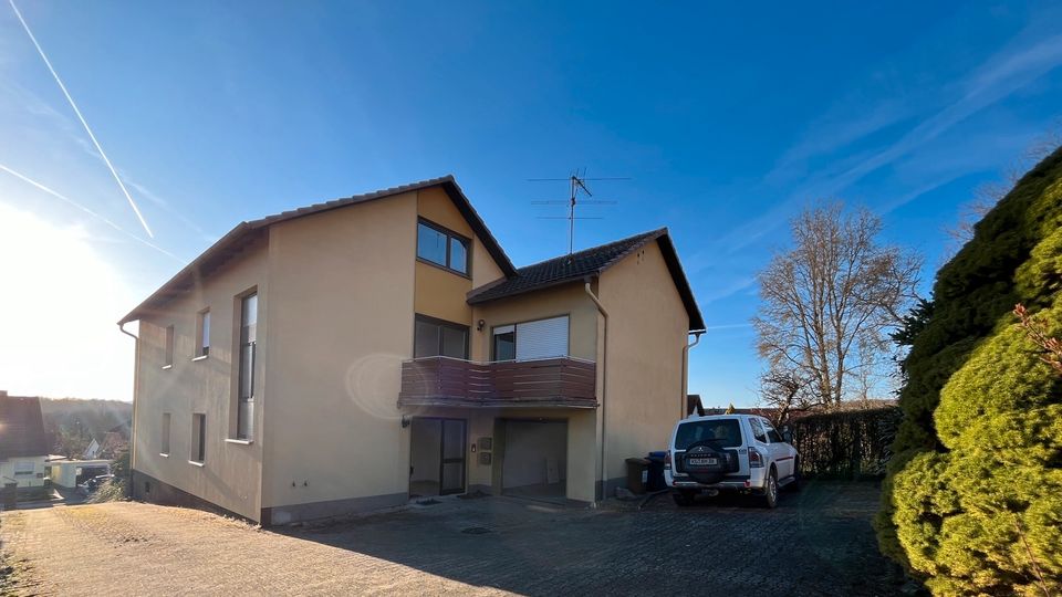 Freistehendes 2 Familien Haus mit kleinem Garten und Hof in Nüdlingen