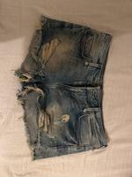 Kurze Shorts,  Größe 40 , Bershka Berlin - Lichtenberg Vorschau