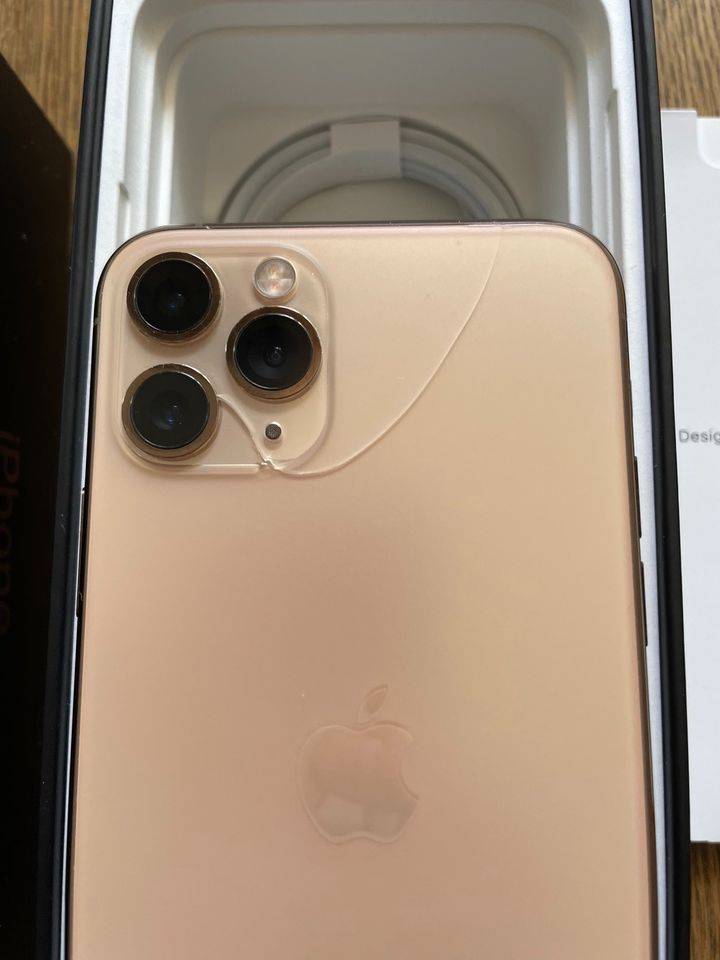 iPhone 11 Pro 256 GB Rosé Gold in OVP in Liederbach