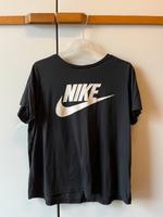 ⭐️Nike⭐️ TShirt XL schwarz Sport Training Freizeit Bayern - Rimpar Vorschau
