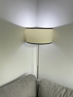 Stehlampe von Ikea und Lampenschirm von H&M Nordrhein-Westfalen - Neuss Vorschau