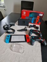 Nintendo Switch mit 2 Extra Controller Niedersachsen - Wilhelmshaven Vorschau
