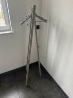 Hay Garderobe grau + 4x Kleiderbügel Bayern - Bockhorn Vorschau