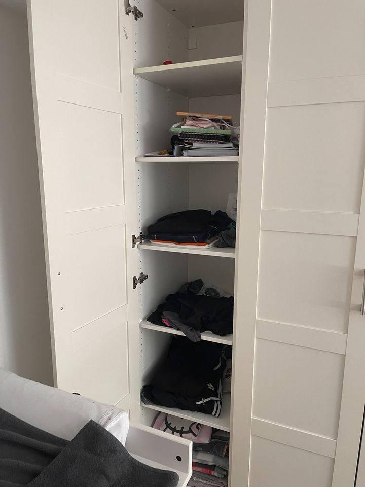 Kleiderschrank von Ikea in Kerpen