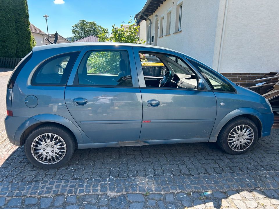 Opel Meriva in Gudensberg