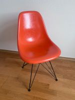 Eames Fiberglass Chair DSR Design Stuhl Vitra Berlin - Karlshorst Vorschau