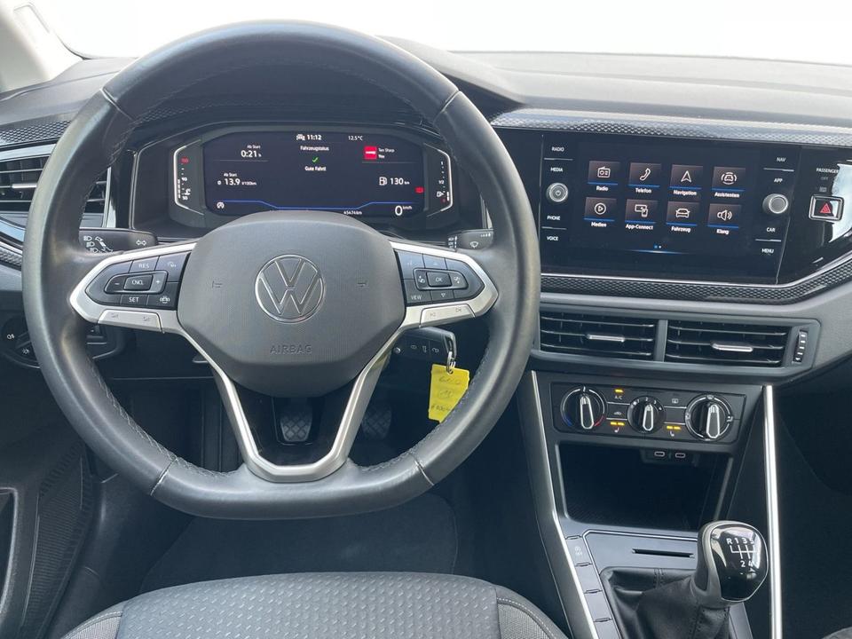 Volkswagen Taigo 1.0 TSI Life Kamera/LED/Sitzhzg/App-Connec in Crailsheim
