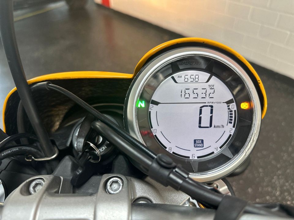 Ducati Scrambler 800 Classic *Termignoni*Nitron* in Gelsenkirchen