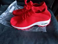 Turnschuhe Sport Laufen, NEU, rot, Größe 42, weich Bremen - Huchting Vorschau