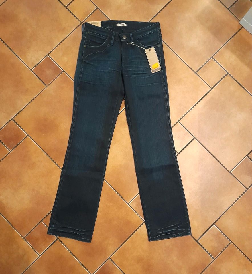 Wrangler "Sara" Damen Jeans Größe W26 L30 in Leipzig