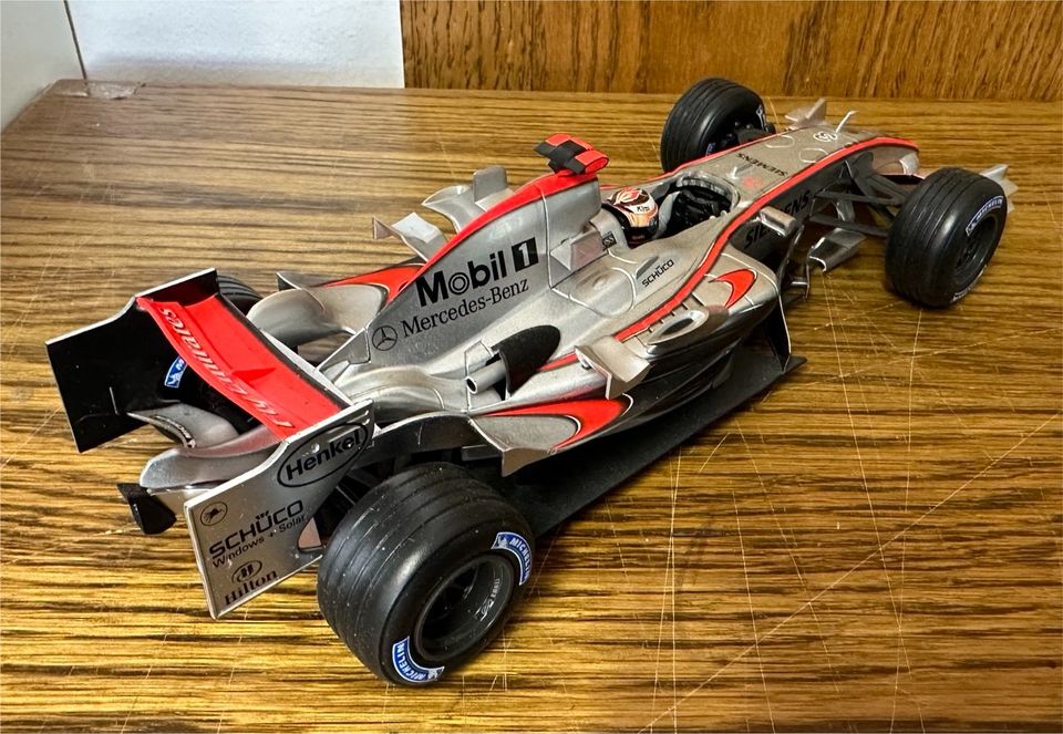 Modellauto 1:18 McLaren MP4-21 Räikkönen Formel-1 F1 in Frankfurt am Main