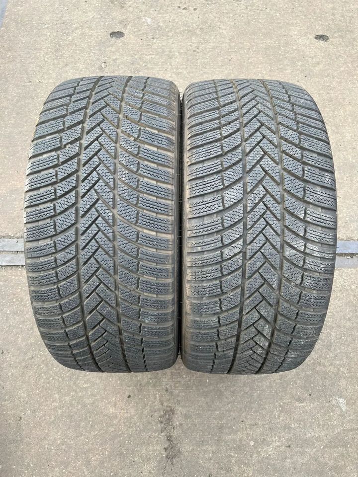 WINTERREIFEN 245/35 R20 95W BRIDGESTONE BLIZZAK LM005 7,7-8,1MM in Maintal