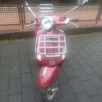 Vespa Primavera 50 unrepariert Bastler   bj 2017 18 000 tkm Nordrhein-Westfalen - Düren Vorschau