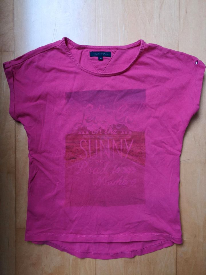 Tommy Hilfiger t-shirt gr. 140 pink in Neuss