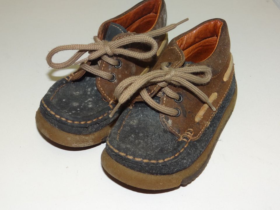 Blaubraune Kinder-Schuhe in Größe 23 von Pite Pat - gebraucht in Bayern -  Friedberg | Gebrauchte Kinderschuhe Größe 23 kaufen | eBay Kleinanzeigen  ist jetzt Kleinanzeigen