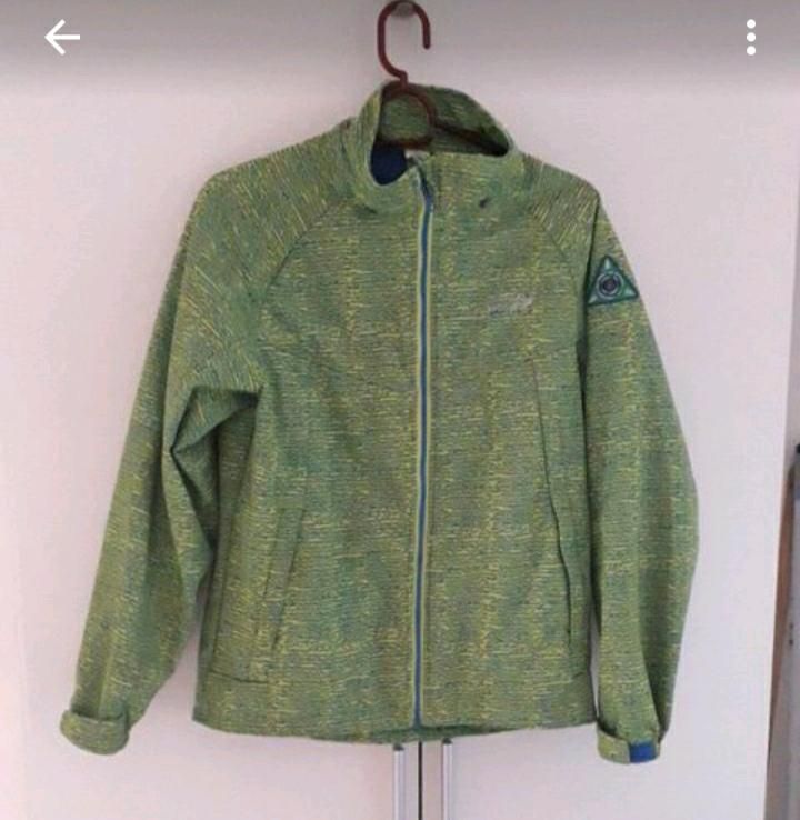 Top & Sky Kids, Softshelljacke, Größe 160, gefüttert in Schweitenkirchen