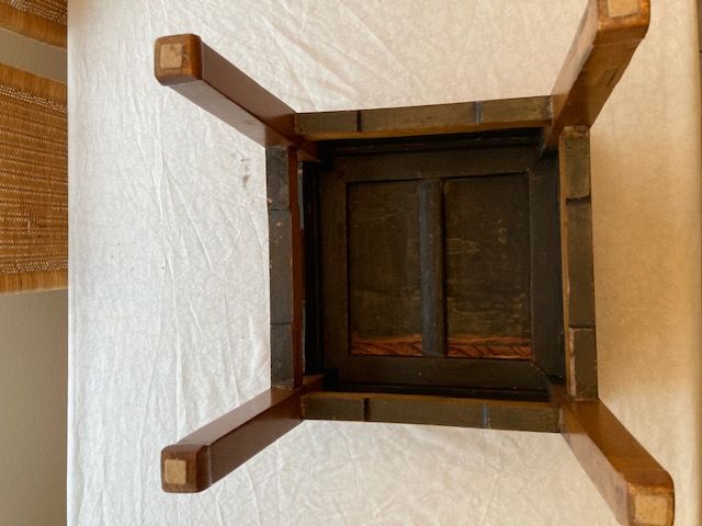 Antiker Beistell-Tisch Holz (50 x 43 x 43 cm – Farbe: Holz) in Geesthacht