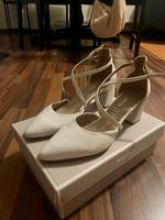 ⭐️ weiße Pumps Absatszschuhe Hochzeit Gr. 41 ⭐️ Berlin - Neukölln Vorschau